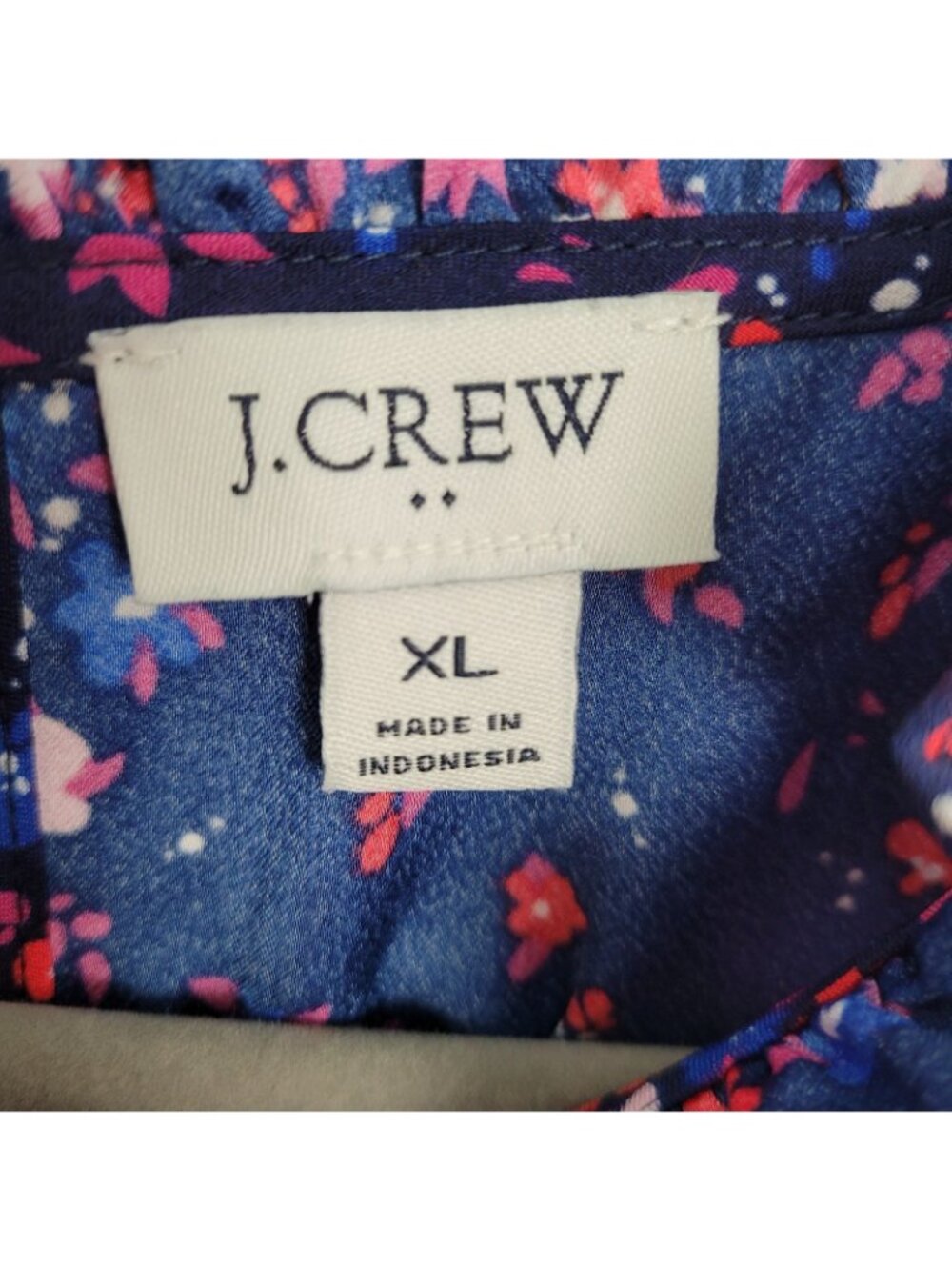 J. Crew Factory Ruffle Neck Long Sleeve Navy Floral Top Blouse Sz XL Preppy - Picture 4 of 8
